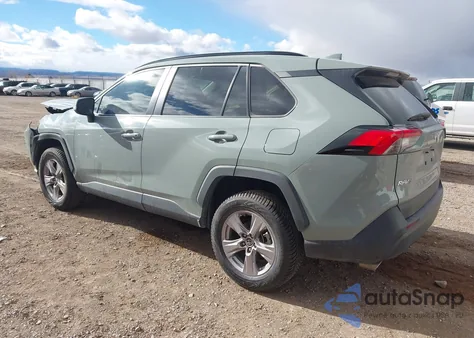 2023 Toyota Rav4 Xle z USA, uszkodzony, nr VIN 2T3P1RFV6PW372791